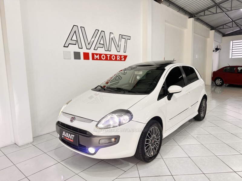 PUNTO 1.8 SPORTING 16V FLEX 4P MANUAL - 2013 - NOVO HAMBURGO