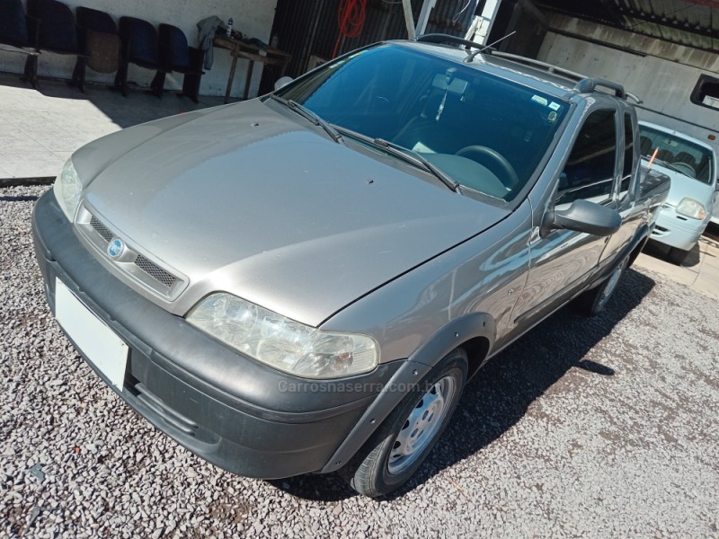 STRADA 1.5 MPI WORKING CE 8V GASOLINA 2P MANUAL - 2002 - CAXIAS DO SUL