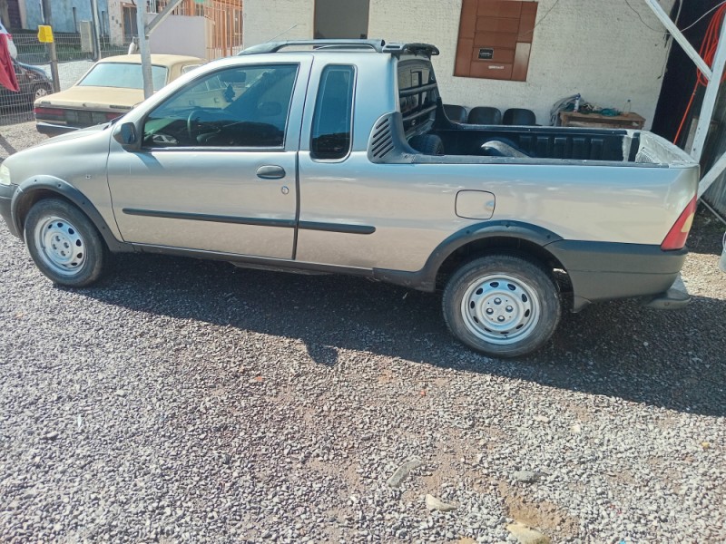 STRADA 1.5 MPI WORKING CE 8V GASOLINA 2P MANUAL - 2002 - CAXIAS DO SUL