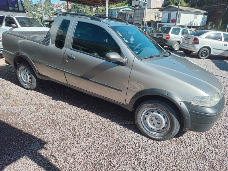 STRADA 1.5 MPI WORKING CE 8V GASOLINA 2P MANUAL - 2002 - CAXIAS DO SUL