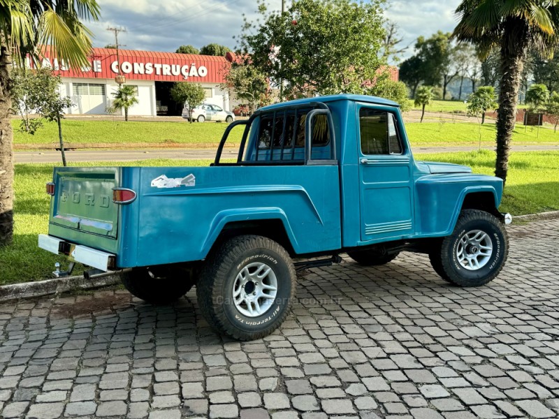 F-75 2.3 4X4 PICK-UP MANUAL