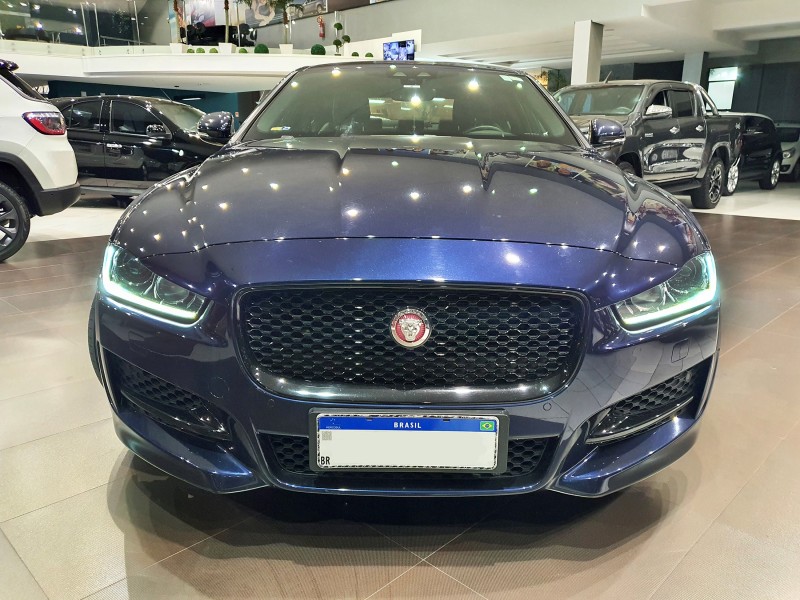 XE 2.0 16V SI4 TURBO GASOLINA R-SPORT 4P AUTOMÁTICO - 2019 - FARROUPILHA