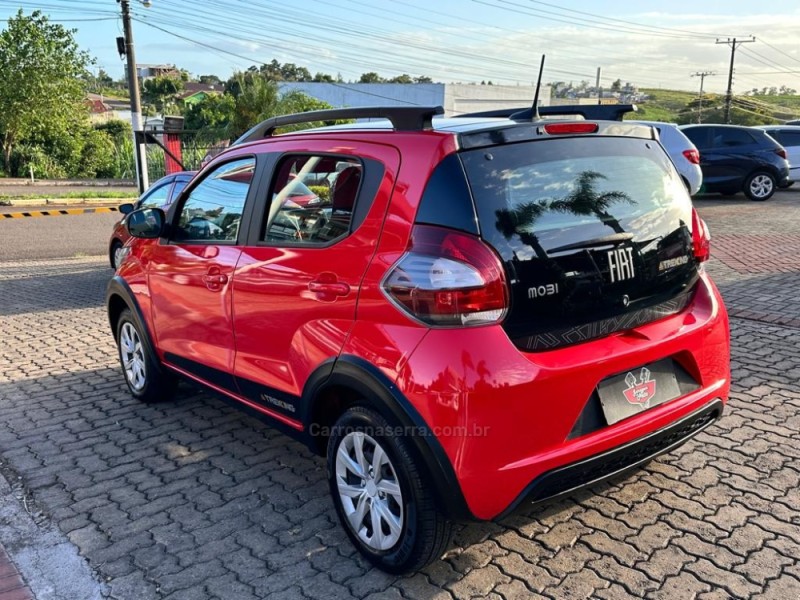 MOBI 1.0 TREKKING 8V FLEX 4P MANUAL - 2021 - TEUTôNIA