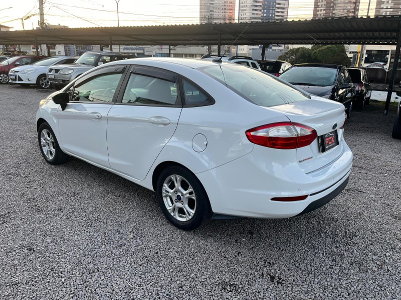 FIESTA 1.6 SE SEDAN 16V FLEX 4P AUTOMÁTICO - 2015 - CAXIAS DO SUL