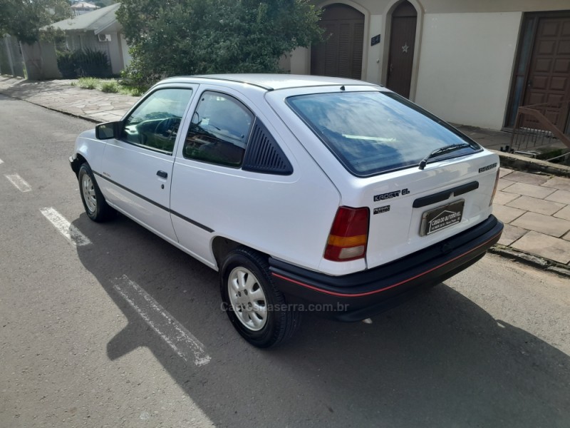 KADETT 2.0 EFI GL 8V GASOLINA 2P MANUAL - 1995 - NOVA PRATA