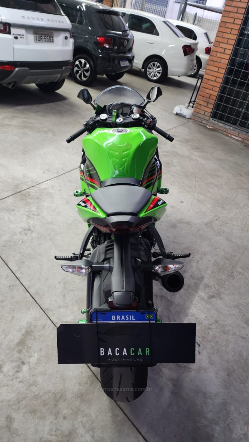 NINJA ZX-6R 636  - 2023 - CAXIAS DO SUL