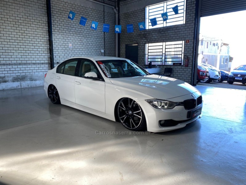 320I 2.0 16V TURBO ACTIVE FLEX 4P AUTOMÁTICO - 2015 - NOVO HAMBURGO