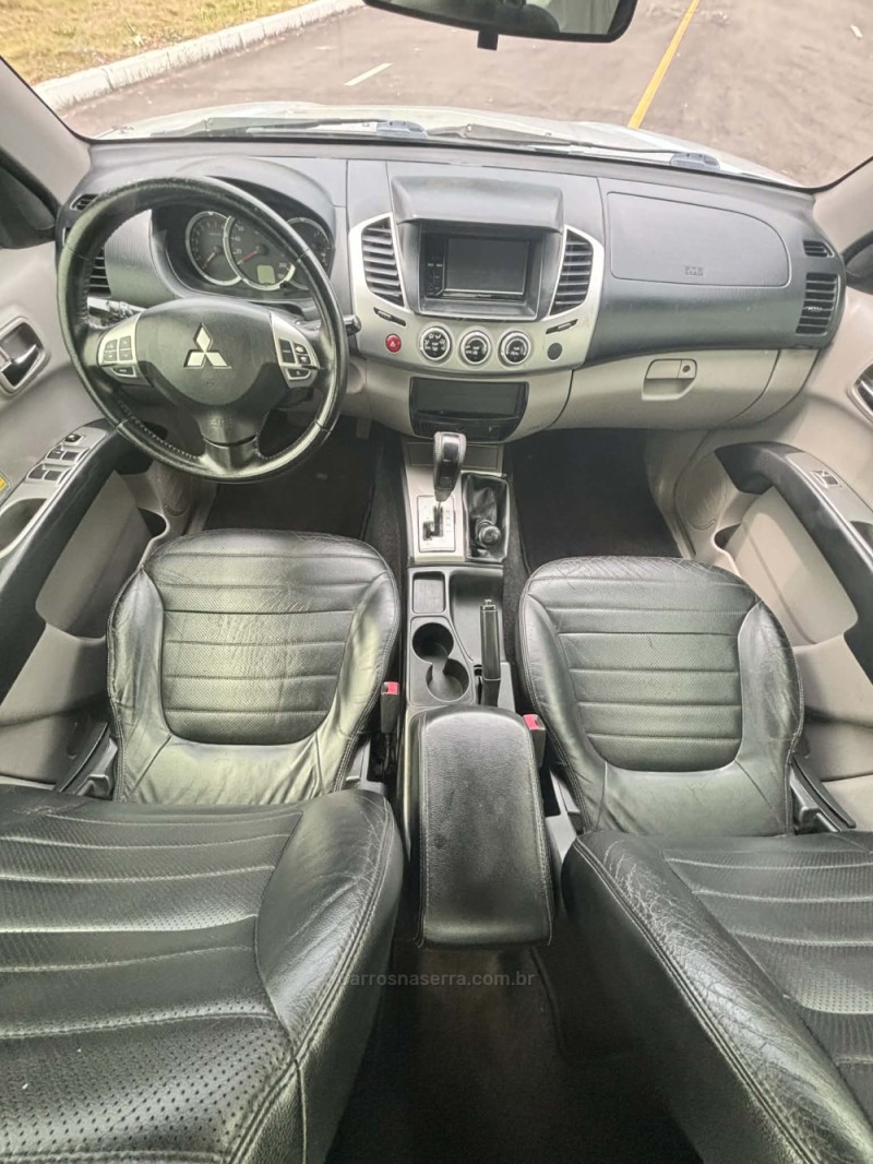 L200 TRITON 3.5 HPE 4X4 CD V6 24V FLEX 4P AUTOMÁTICO - 2015 - CARLOS BARBOSA