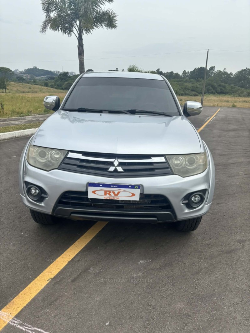 L200 TRITON 3.5 HPE 4X4 CD V6 24V FLEX 4P AUTOMÁTICO - 2015 - CARLOS BARBOSA