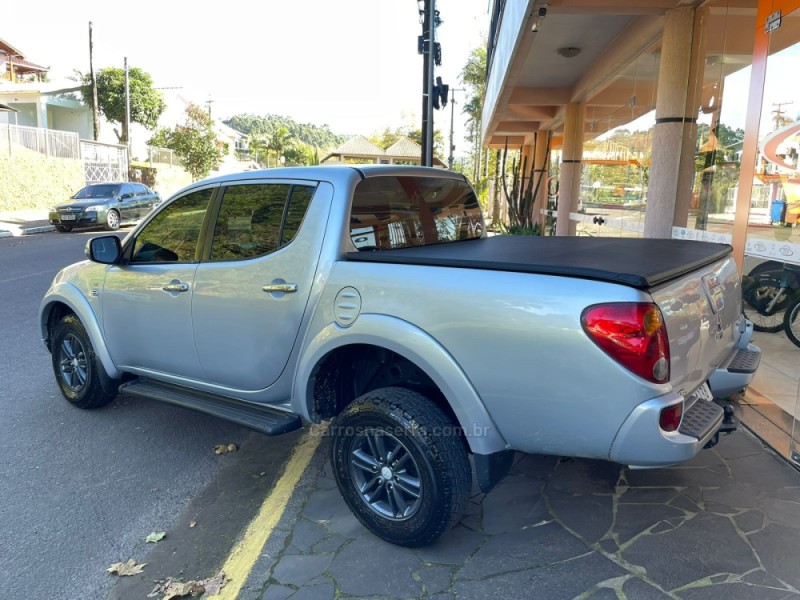 L200 TRITON 3.5 HPE 4X4 CD V6 24V FLEX 4P AUTOMÁTICO - 2015 - CARLOS BARBOSA