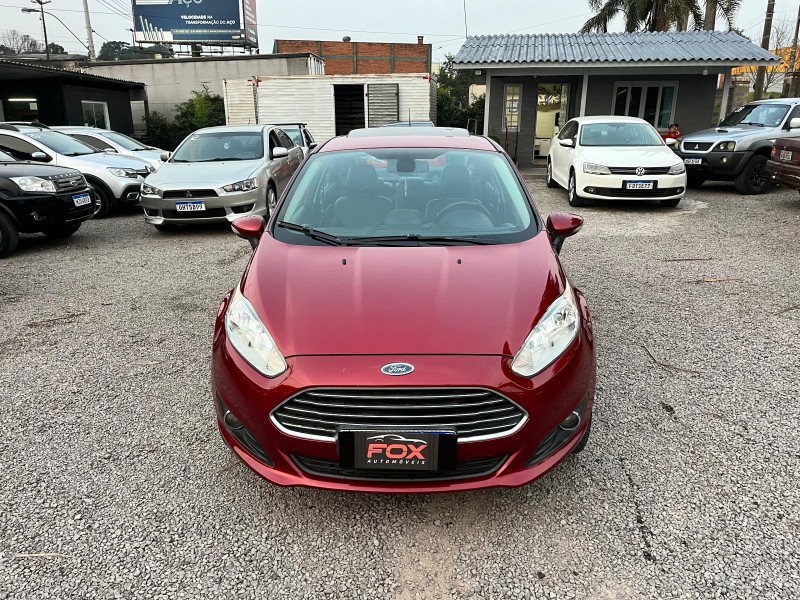 FIESTA 1.6 TITANIUM SEDAN 16V FLEX 4P AUTOMÁTICO - 2015 - CAXIAS DO SUL