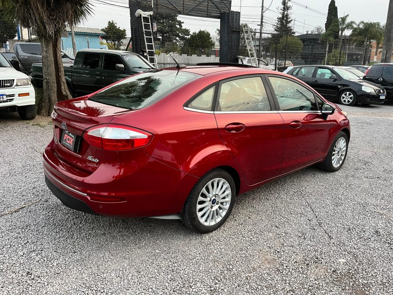 FIESTA 1.6 TITANIUM SEDAN 16V FLEX 4P AUTOMÁTICO - 2015 - CAXIAS DO SUL