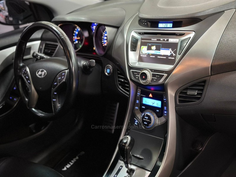 ELANTRA 1.8 GLS 16V GASOLINA 4P AUTOMÁTICO - 2013 - ESTâNCIA VELHA