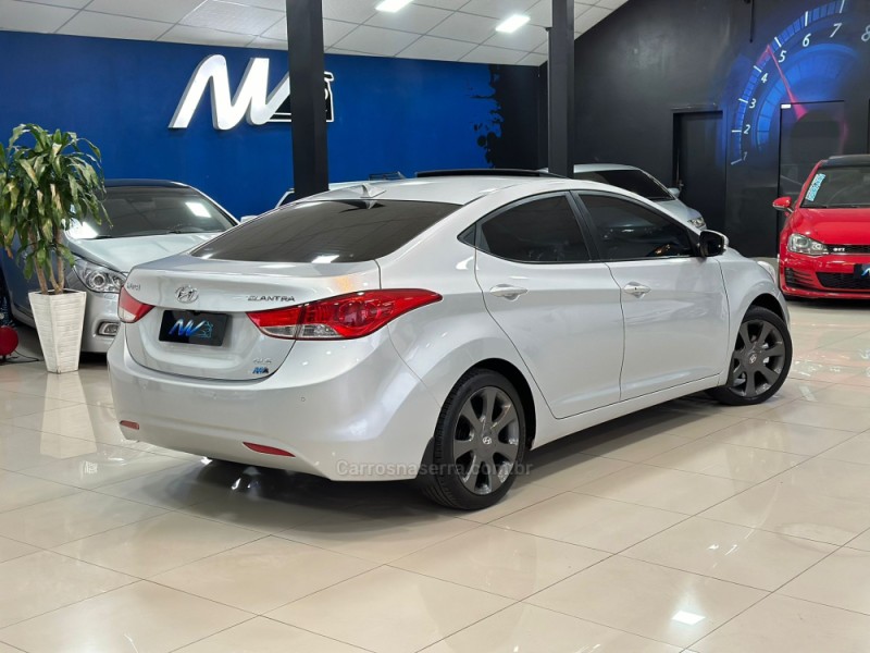 ELANTRA 1.8 GLS 16V GASOLINA 4P AUTOMÁTICO - 2013 - ESTâNCIA VELHA