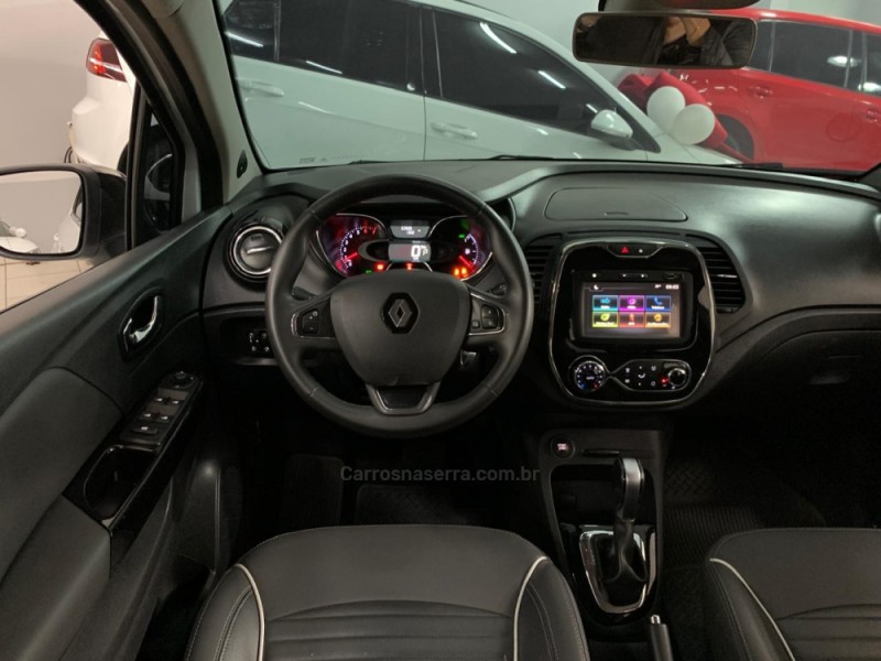 CAPTUR 1.6 16V FLEX INTENSE AUTOMÁTICO - 2019 - PASSO FUNDO