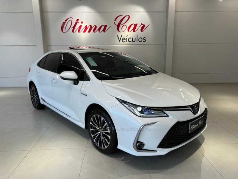 COROLLA 1.8 ALTIS PREMIUM 16V HÍBRIDO 4P AUTOMÁTICO - 2024 - FLORES DA CUNHA