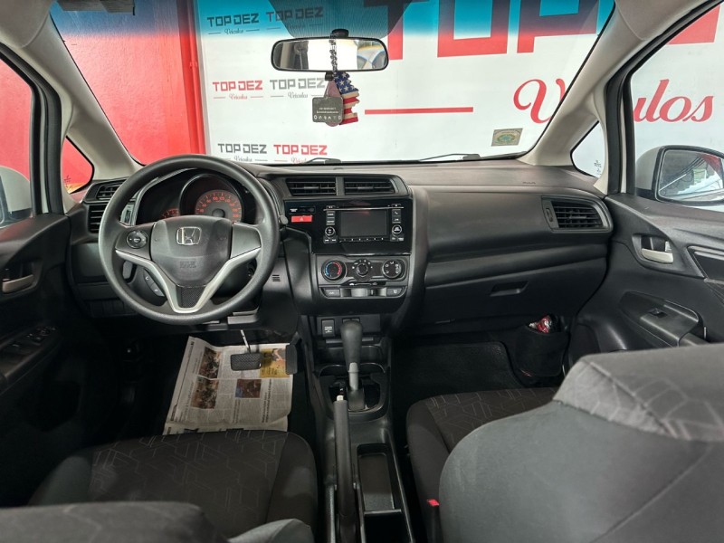 FIT 1.5 EX 16V GASOLINA 4P AUTOMÁTICO - 2015 - SãO SEBASTIãO DO CAí