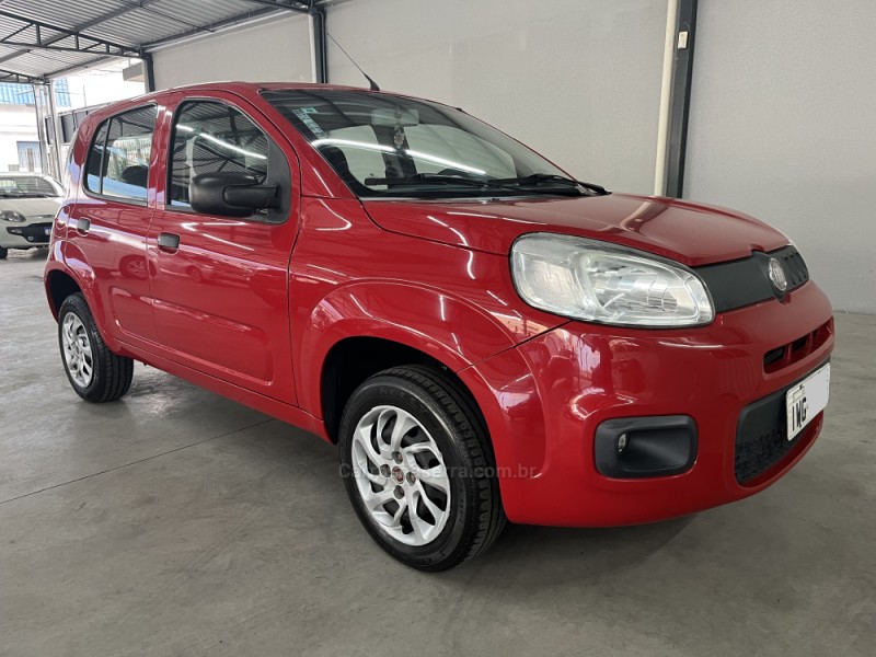 UNO 1.0 EVO ATTRACTIVE 8V FLEX 4P MANUAL - 2015 - CAXIAS DO SUL