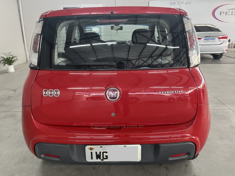 UNO 1.0 EVO ATTRACTIVE 8V FLEX 4P MANUAL - 2015 - CAXIAS DO SUL