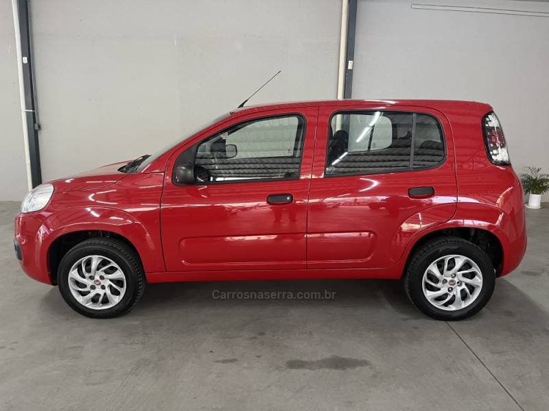 UNO 1.0 EVO ATTRACTIVE 8V FLEX 4P MANUAL - 2015 - CAXIAS DO SUL