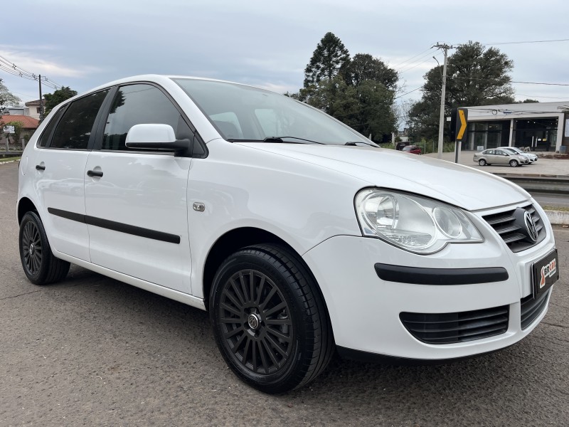 POLO 1.6 MI 8V E-FLEX 4P MANUAL - 2007 - DOIS IRMãOS