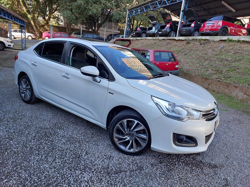 C4 LOUNGE 1.6 EXCLUSIVE 16V TURBO FLEX 4P AUTOMÁTICO - 2017 - BENTO GONçALVES