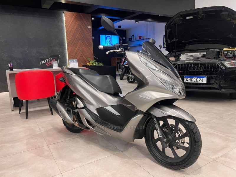 PCX 160 DLX - 2019 - CAMPO BOM