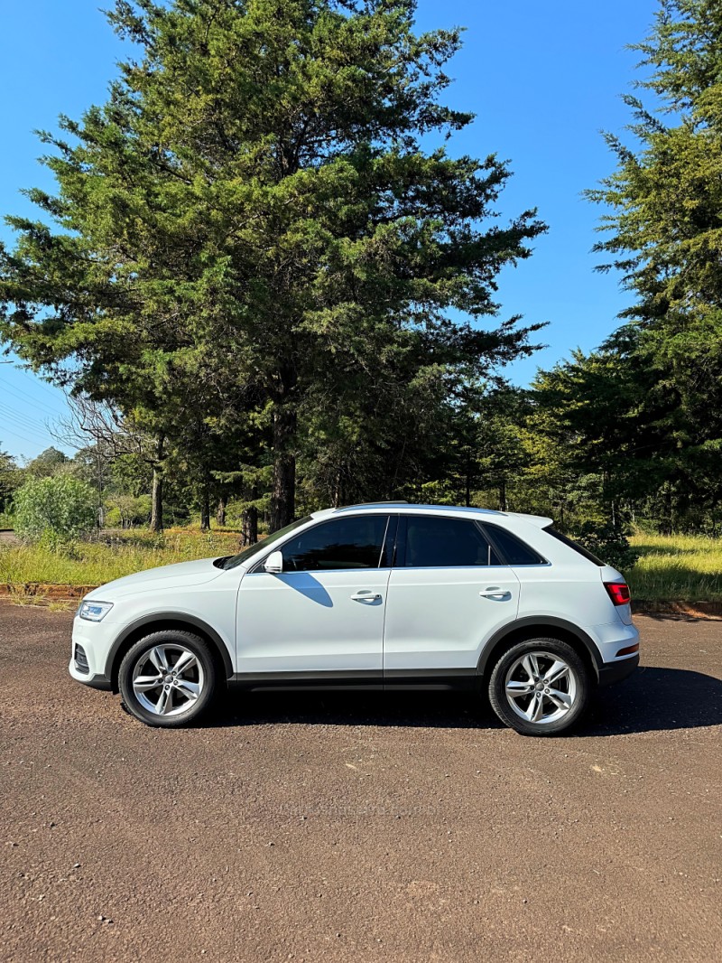 Q3 2.0 TFSI AMBIENTE QUATTRO 4P GASOLINA S TRONIC - 2016 - PASSO FUNDO