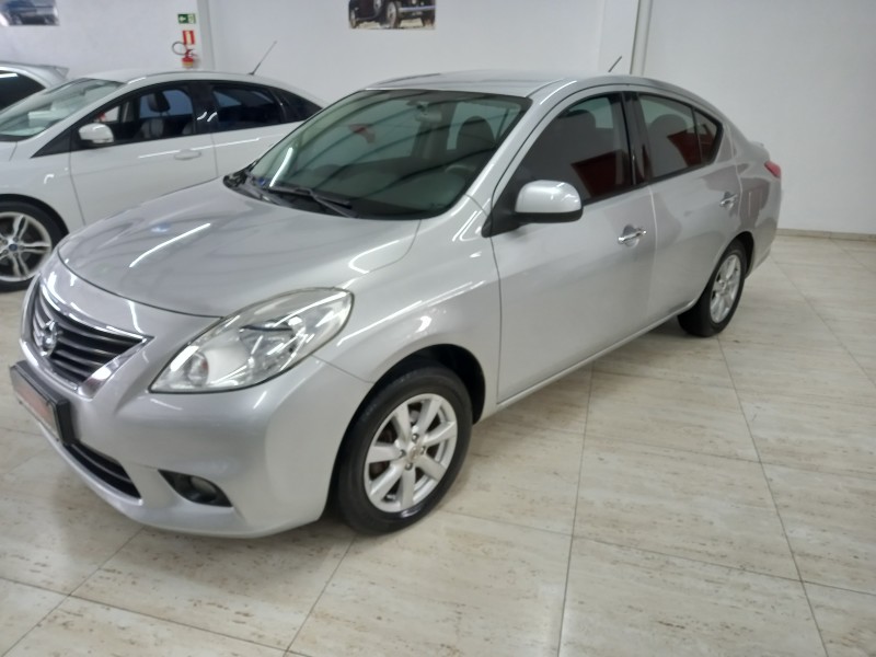 VERSA 1.6 16V FLEX SL 4P MANUAL - 2014 - CAXIAS DO SUL