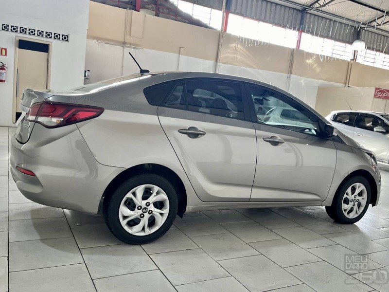 HB20S 1.6 COMFORT PLUS 16V FLEX 4P AUTOMÁTICO - 2019 - ESTâNCIA VELHA