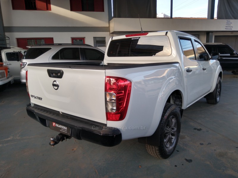 FRONTIER 2.3 S 16V 4X4 CD TURBO DIESEL 4P MANUAL - 2019 - CAXIAS DO SUL