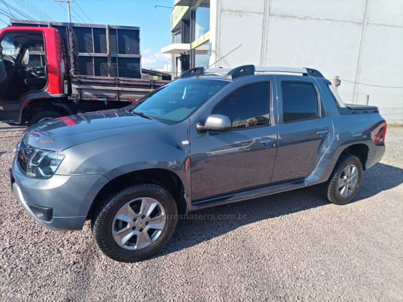 OROCH 1.6 16V DYNAMIQUE FLEX 4P MANUAL - 2019 - FARROUPILHA