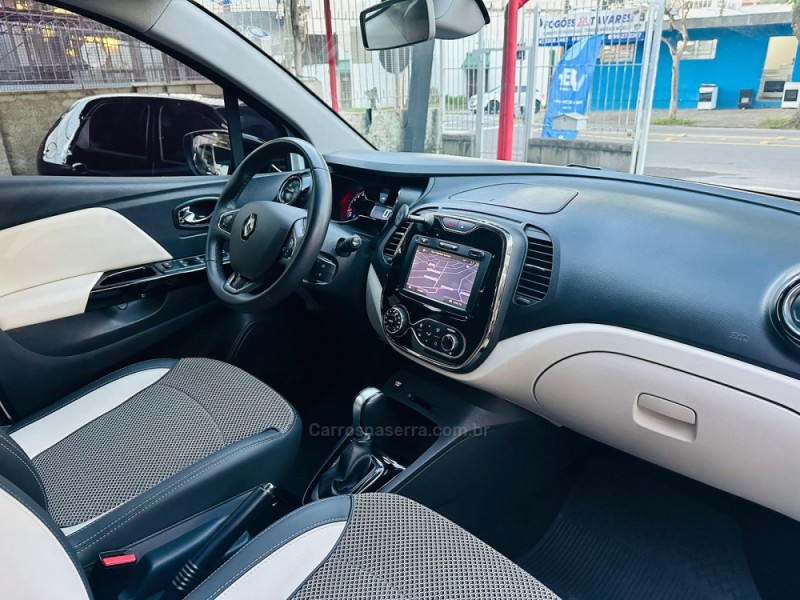 CAPTUR 1.6 16V FLEX INTENSE AUTOMÁTICO - 2019 - CAXIAS DO SUL