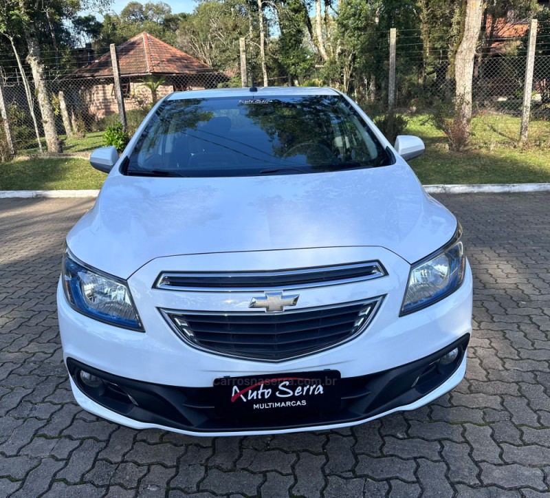 PRISMA 1.4 MPFI LTZ 8V FLEX 4P MANUAL - 2016 - CANELA