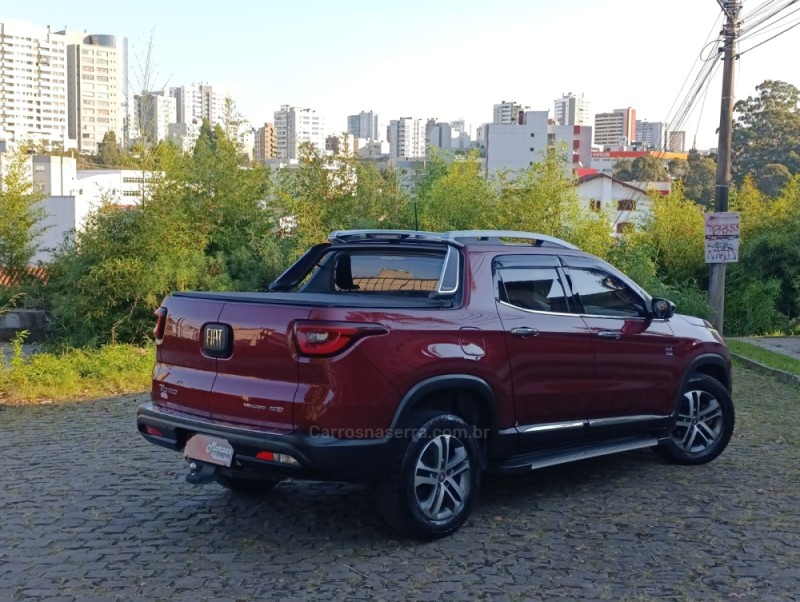 TORO 2.0 16V TURBO DIESEL VOLCANO 4WD AUTOMÁTICO - 2017 - CAXIAS DO SUL