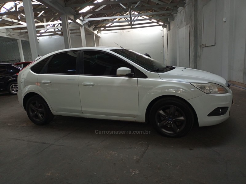 FOCUS 1.6 8V GASOLINA 4P MANUAL