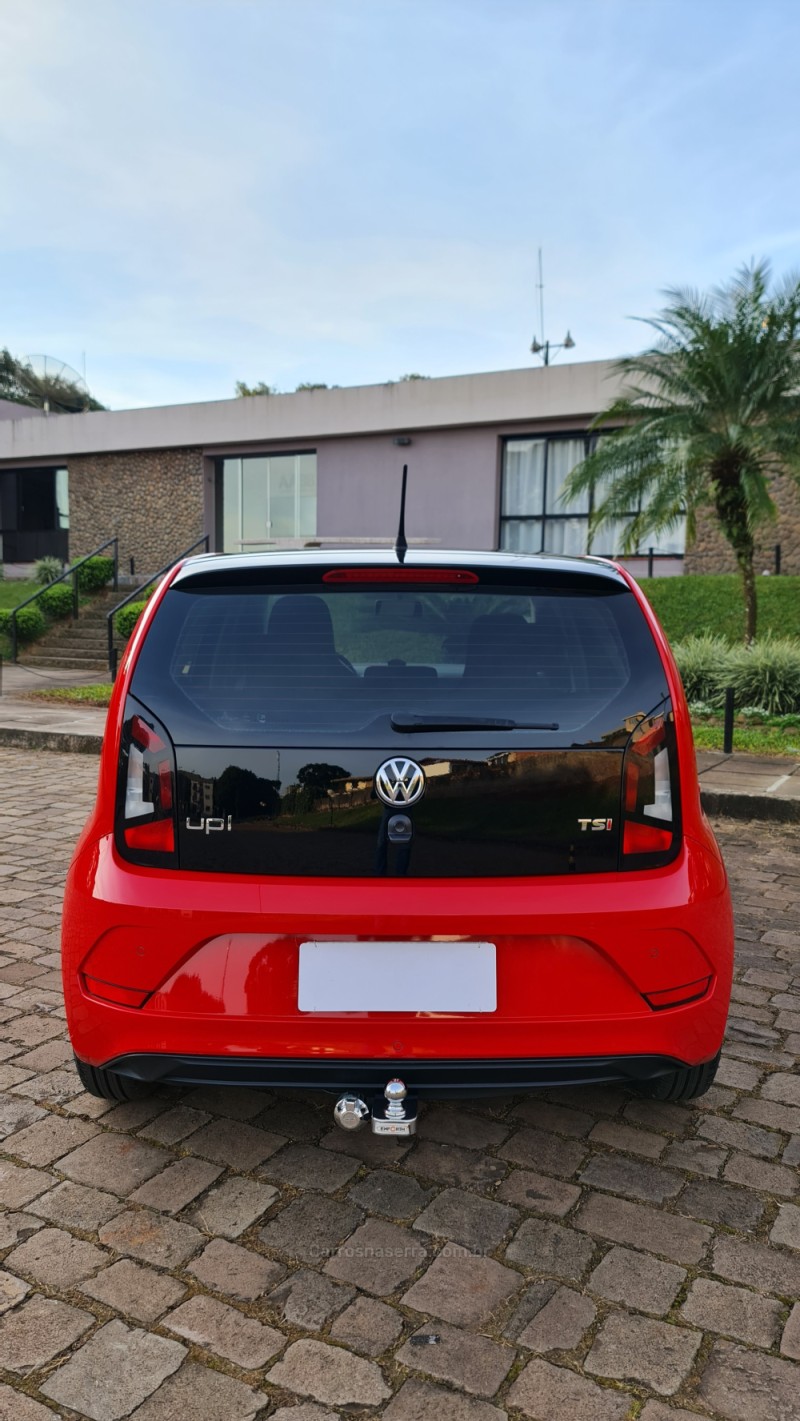 UP 1.0 TSI MOVE UP 12V FLEX 4P MANUAL - 2018 - LAGOA VERMELHA