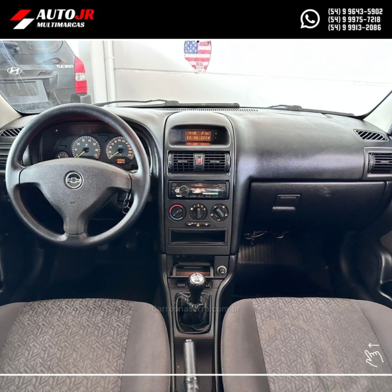 ASTRA 2.0 MPFI ADVANTAGE 8V FLEX 4P MANUAL - 2009 - VACARIA