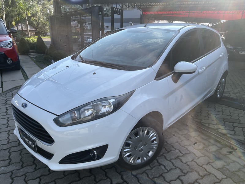 FIESTA 1.5 S HATCH 16V FLEX 4P MANUAL - 2016 - NOVA PETRóPOLIS