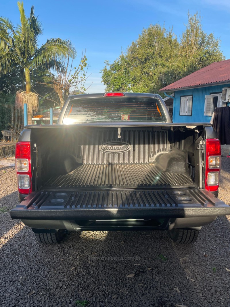 RANGER 2.2 XLS 4X2 CD 16V DIESEL 4P AUTOMÁTICO - 2019 - IGREJINHA