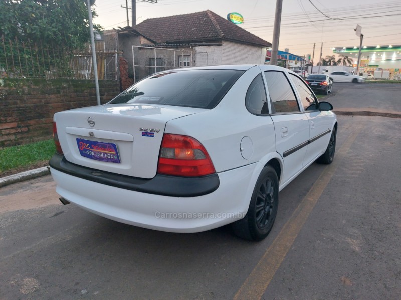 VECTRA 2.2 MPFI CD 16V GASOLINA 4P MANUAL - 1997 - PORTãO