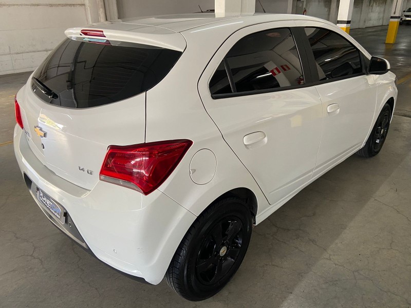 ONIX 1.4 MPFI LT 8V FLEX 4P MANUAL - 2018 - FARROUPILHA