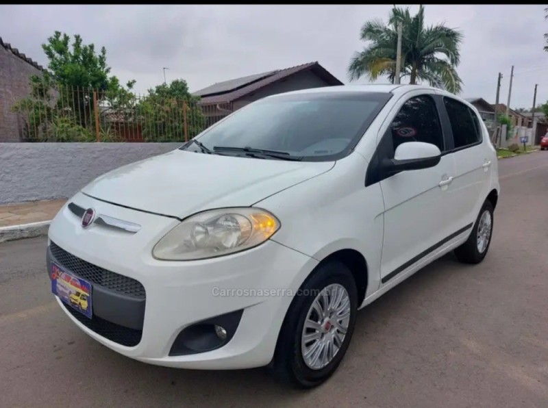 PALIO 1.4 MPI ATTRACTIVE 8V FLEX 4P MANUAL - 2015 - PORTãO