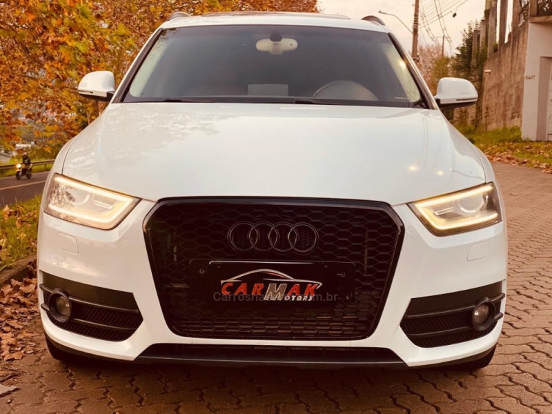 Q3 2.0 TFSI AMBIENTE QUATTRO 4P GASOLINA S TRONIC - 2014 - DOIS IRMãOS