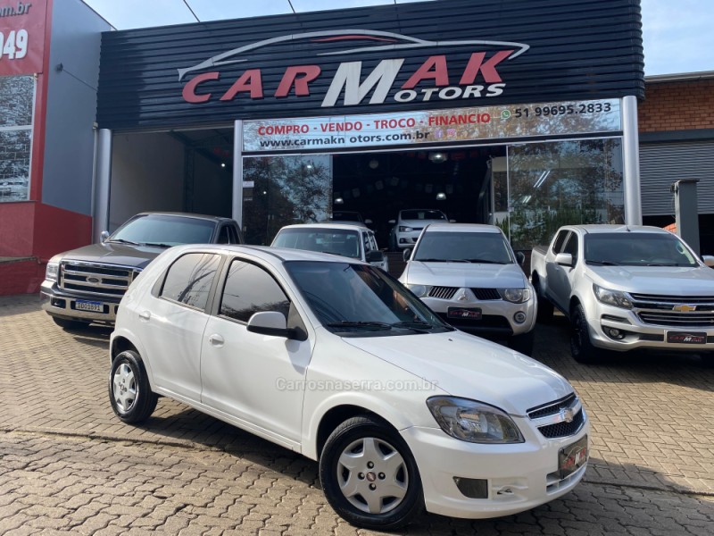 CELTA 1.0 VHCE LT 8V FLEX 4P MANUAL - 2014 - DOIS IRMãOS