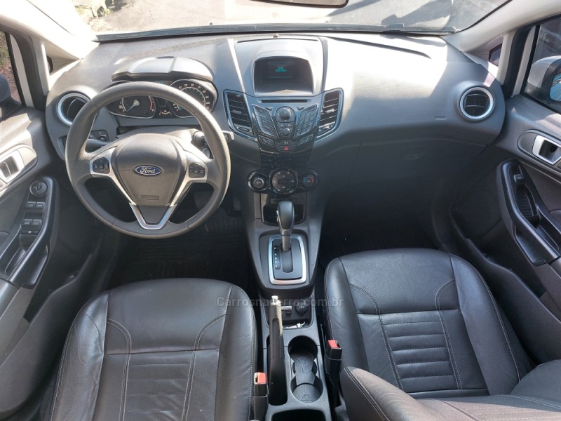 FIESTA 1.6 TITANIUM PLUS HATCH 16V FLEX 4P AUTOMÁTICO - 2017 - PORTãO