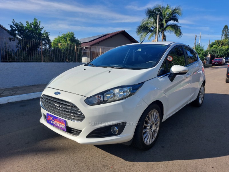 fiesta 1.6 titanium plus hatch 16v flex 4p automatico 2017 portao