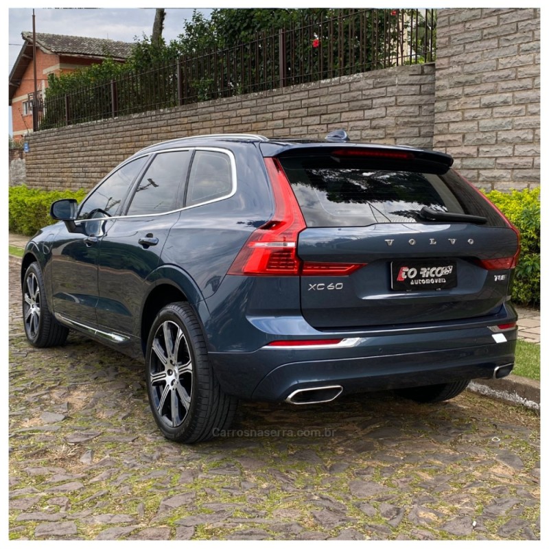 XC60 2.0 T8 R DESIGN HYBRID GASOLINA 4P AUTOMÁTICO - 2020 - CAMPO BOM