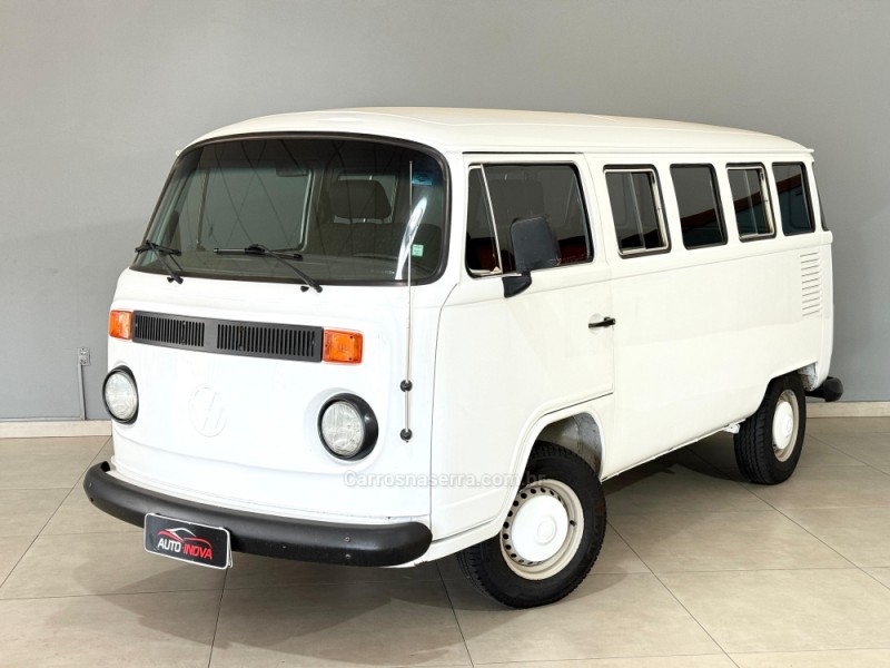 KOMBI 1.6 LUXO 8V GASOLINA 3P MANUAL - 1985 - IVOTI