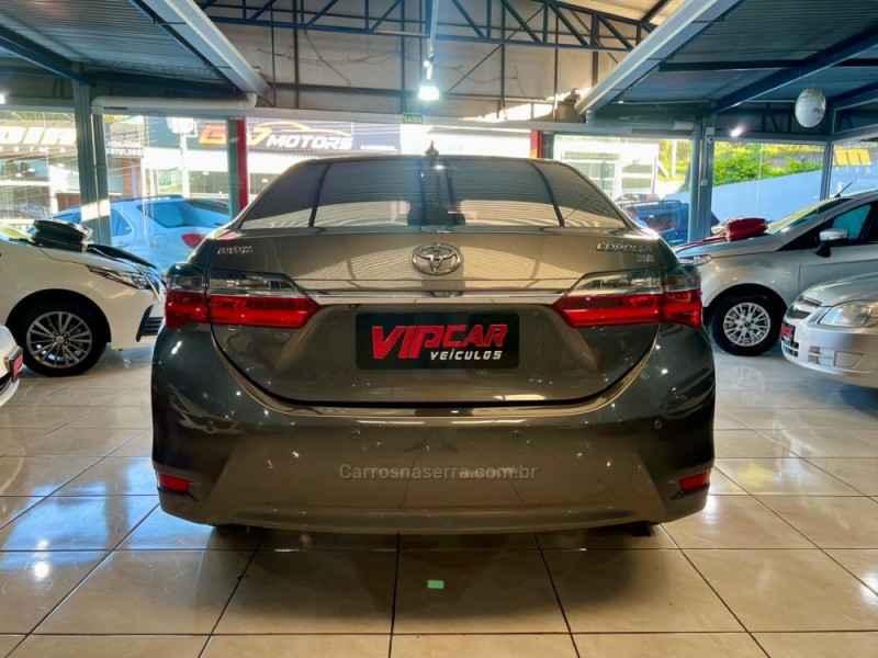 COROLLA 2.0 XEI 16V FLEX 4P AUTOMÁTICO - 2019 - ESTâNCIA VELHA